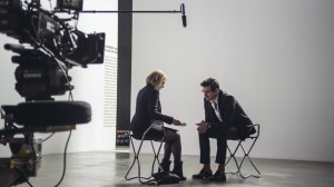 insult the square oscar